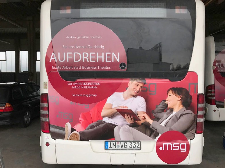 Under Off Campus you will find measures with which you can reach students outside the university.