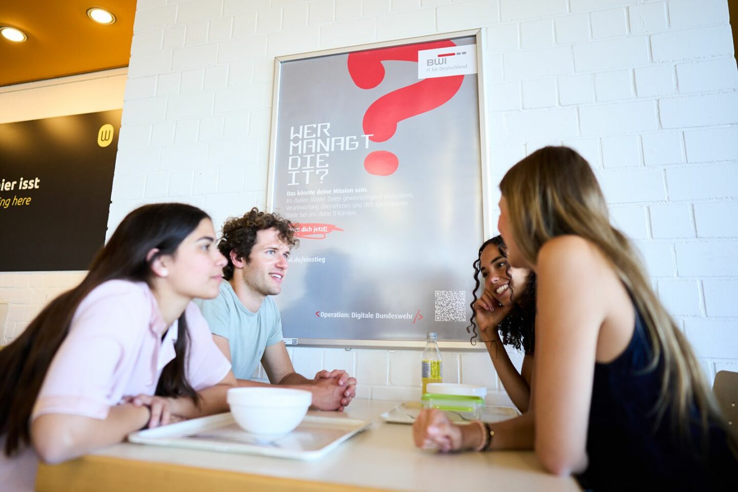 The DIN A0 poster in the Mensa Deutz at TH K&ouml;ln benefits from the students' long dwell time